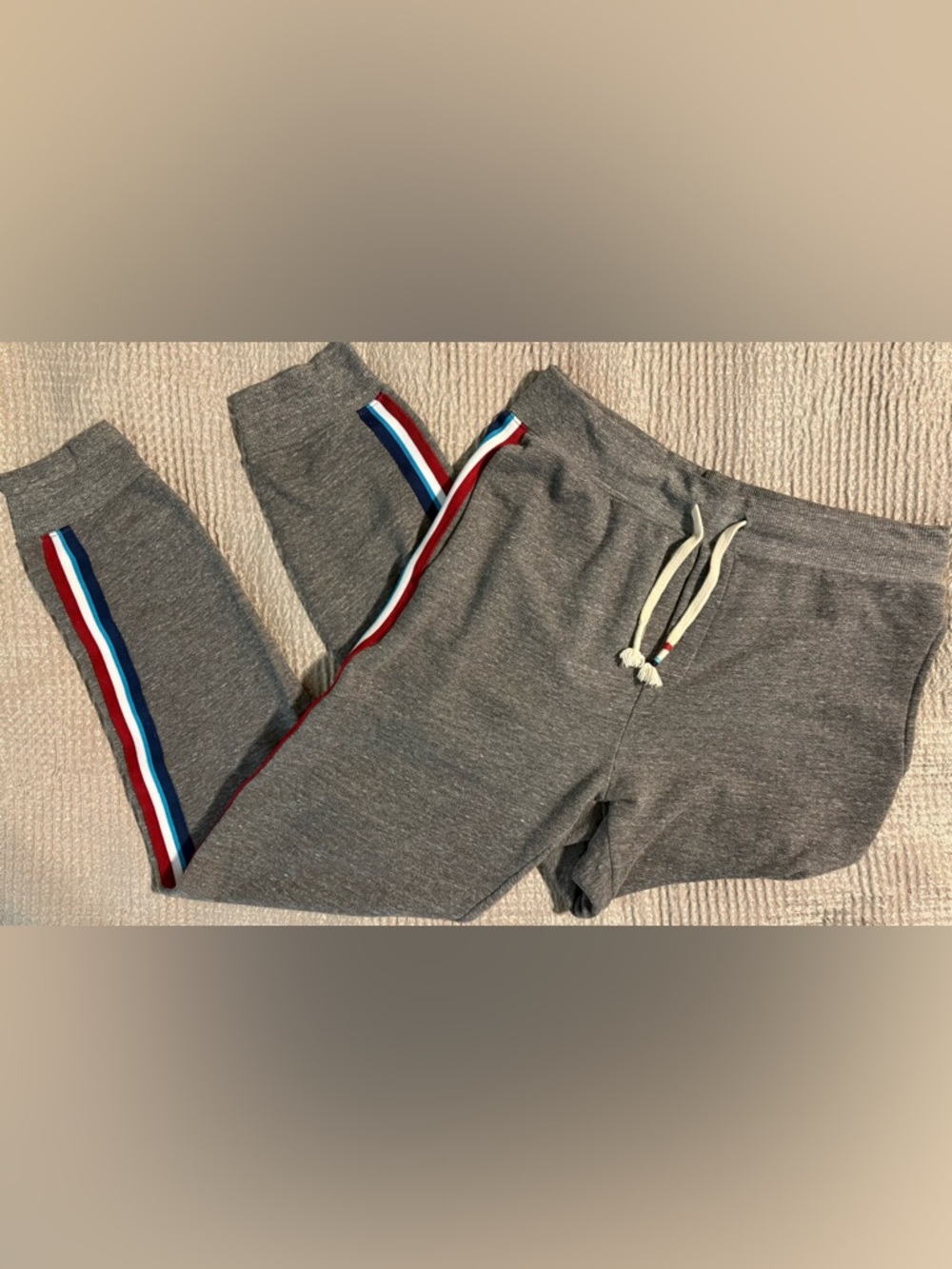 Sol Angeles Essential Gray Striped Joggers Men’s Medium Luxury Lounge Sweatpants